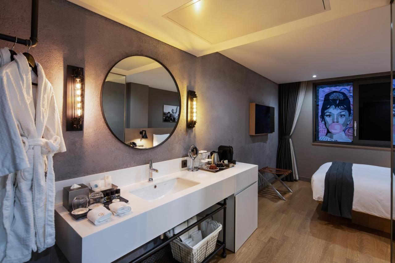 Hotel28 Myeongdong Seul Esterno foto